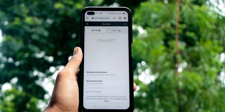 prompt modification for improved ai translations