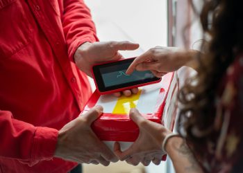 customer satisfaction in e-commerce