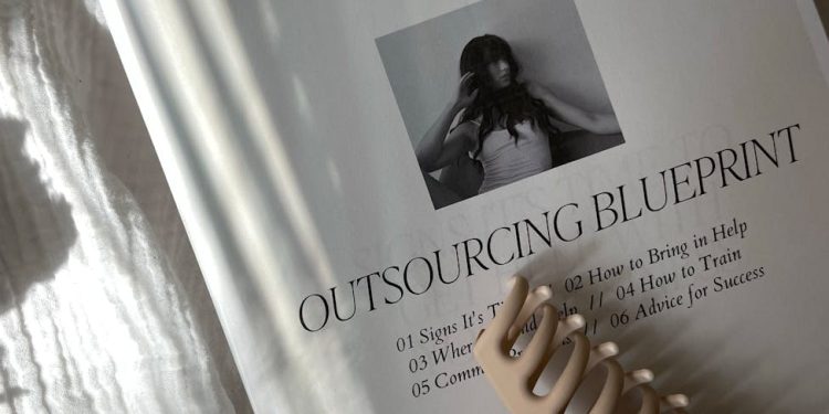 outsourcing pros and cons